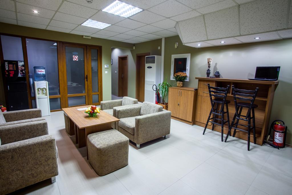 Panorama Top Floor Rooms In Hotel Tundzha Yambol Esterno foto