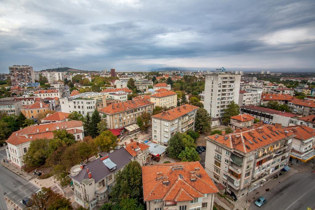 Panorama Top Floor Rooms In Hotel Tundzha Yambol Esterno foto
