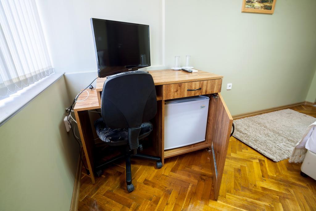 Panorama Top Floor Rooms In Hotel Tundzha Yambol Esterno foto